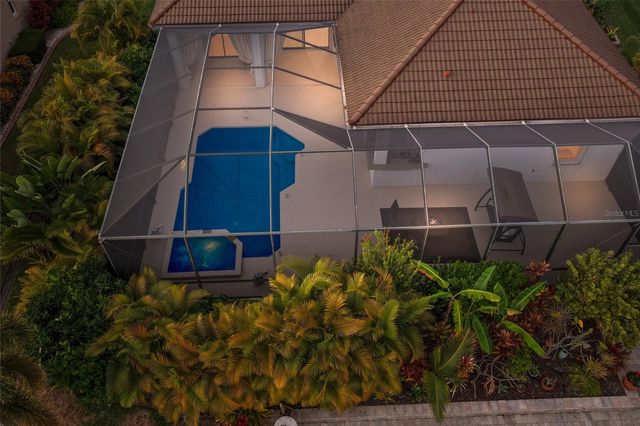 525 MAST DRIVE, Bradenton, FL 34208