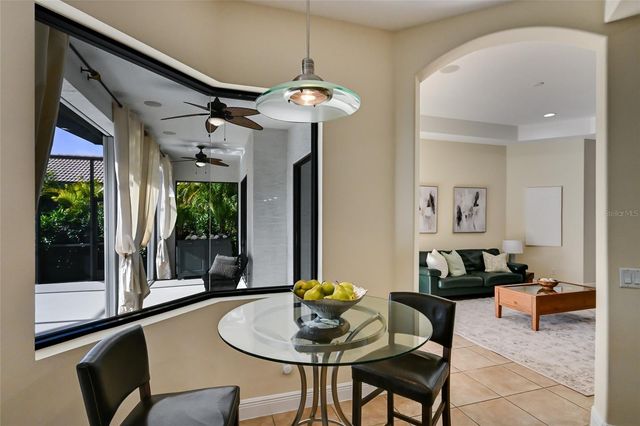 525 MAST DRIVE, Bradenton, FL 34208