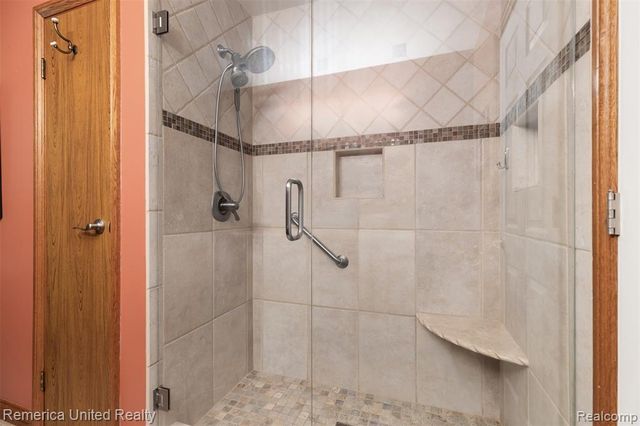 8763 Bishop Road, Brighton, MI 48116