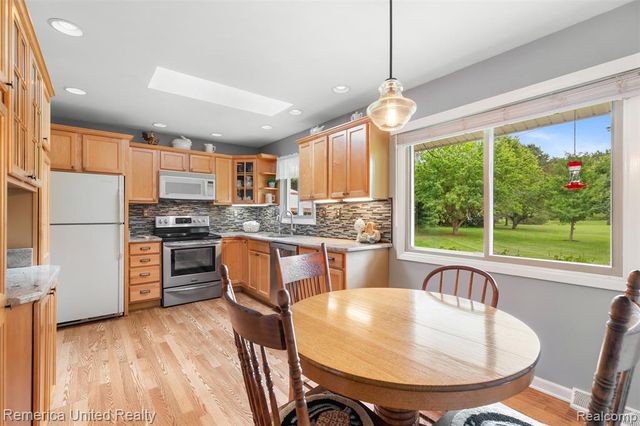 8763 Bishop Road, Brighton, MI 48116