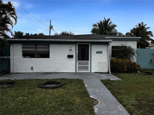 1335 NE 176th St, North Miami Beach, FL 33162