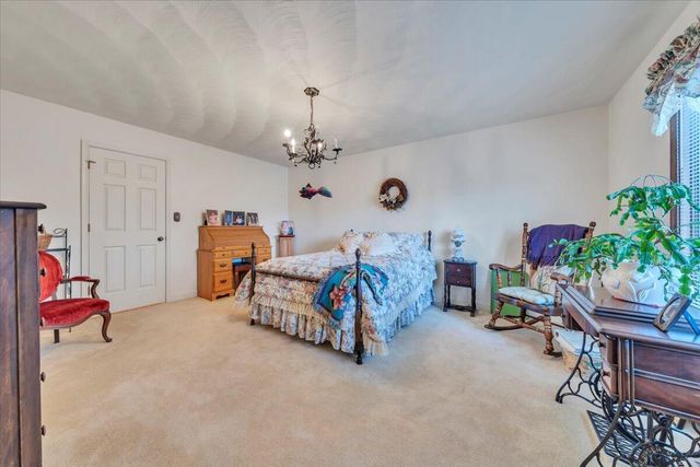 S 2409 Clearing RD, Salem, VA 24153