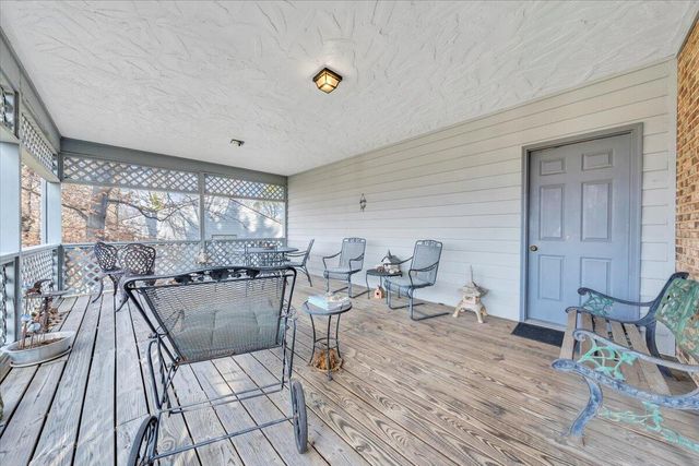 S 2409 Clearing RD, Salem, VA 24153