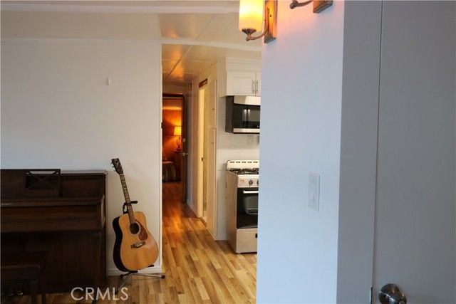 10711 Sherman Grove 36, Sunland (los Angeles), CA 91040