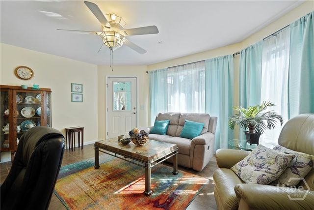 10 Pinetree Road, Midway, GA 31320