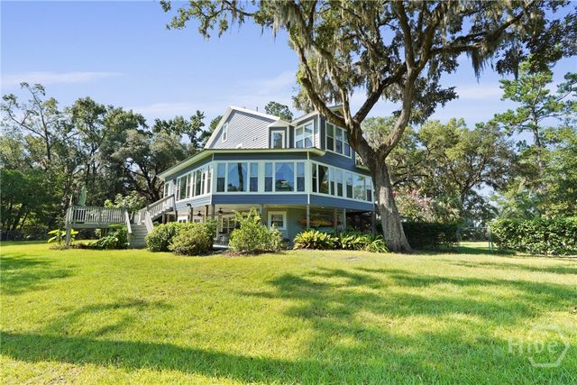 10 Pinetree Road, Midway, GA 31320