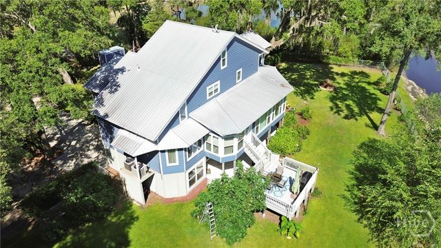 10 Pinetree Road, Midway, GA 31320