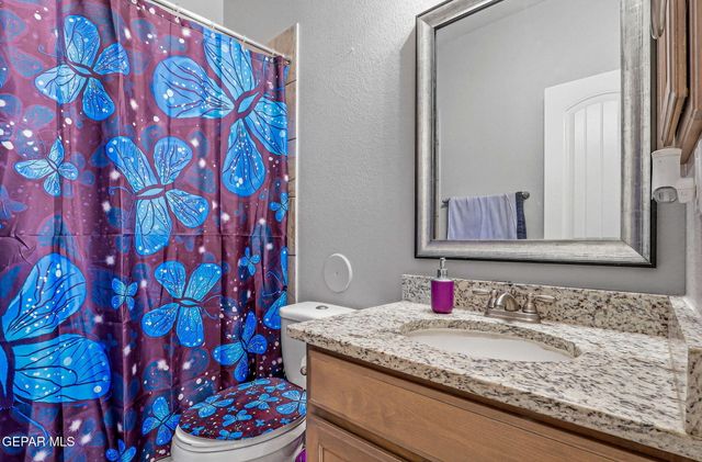 537 DUSK VIEW Street, Socorro, TX 79927