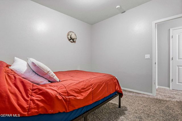 537 DUSK VIEW Street, Socorro, TX 79927