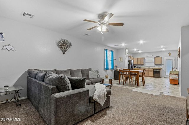 537 DUSK VIEW Street, Socorro, TX 79927