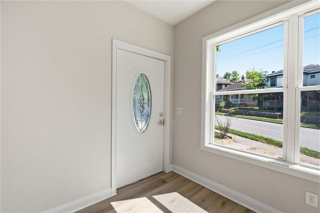 2403 S Sutphin Street, Middletown, OH 45044