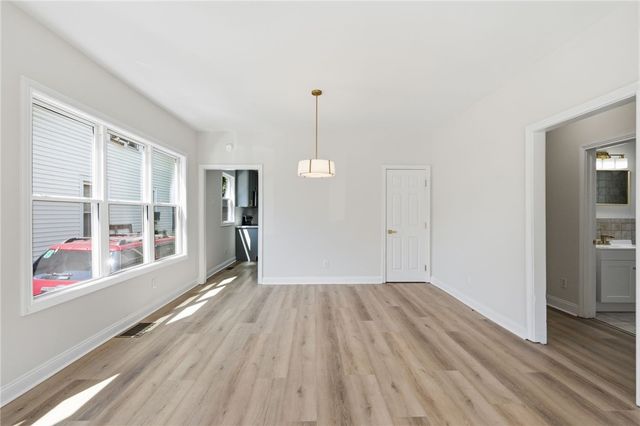 2403 S Sutphin Street, Middletown, OH 45044