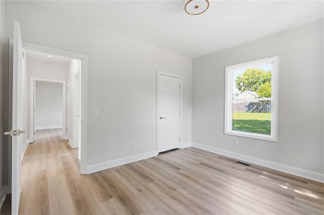 2403 S Sutphin Street, Middletown, OH 45044