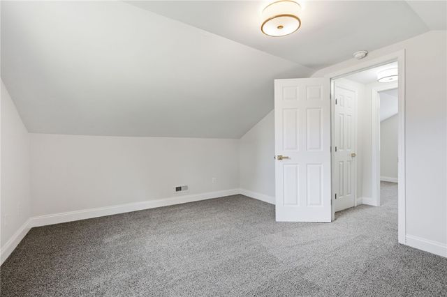 2403 S Sutphin Street, Middletown, OH 45044