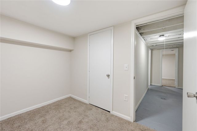 2403 S Sutphin Street, Middletown, OH 45044