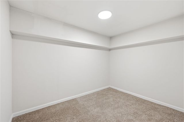 2403 S Sutphin Street, Middletown, OH 45044