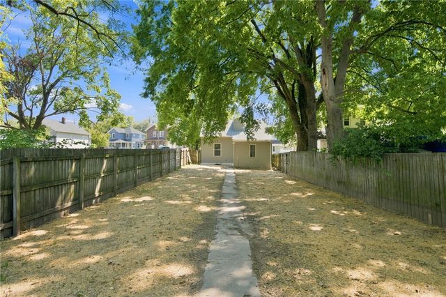 2403 S Sutphin Street, Middletown, OH 45044