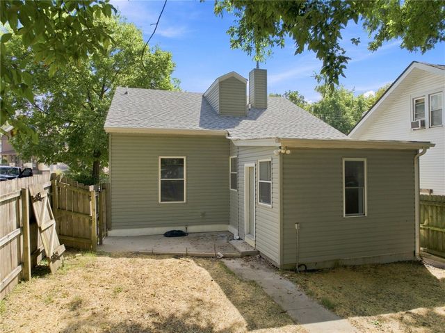 2403 S Sutphin Street, Middletown, OH 45044