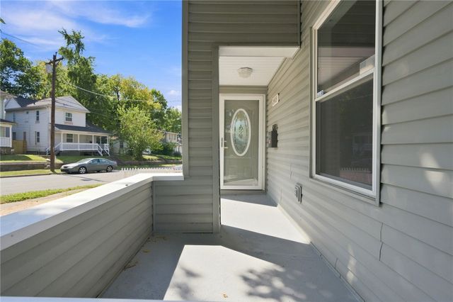 2403 S Sutphin Street, Middletown, OH 45044