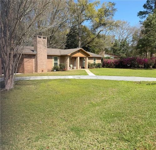 2012 Archer Lane, Mobile, AL 36605