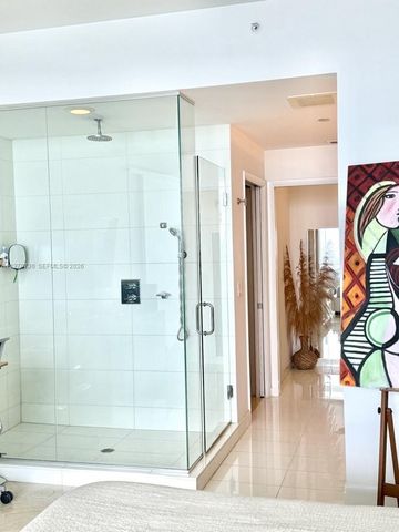 2020 N Bayshore Dr 2704, Miami, FL 33137