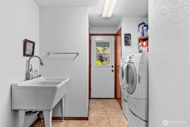 7842 Diagonal Road SE, Olympia, WA 98501