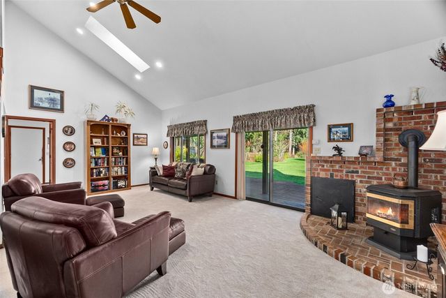 7842 Diagonal Road SE, Olympia, WA 98501