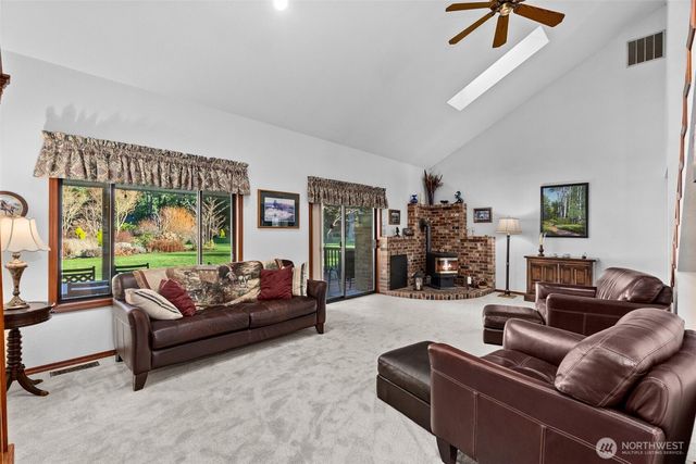 7842 Diagonal Road SE, Olympia, WA 98501