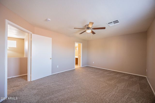 670 E MARIPOSA Place, Chandler, AZ 85225