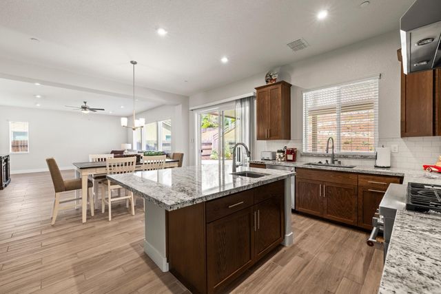 6121 Ottawa St, El Dorado Hills, CA 95762