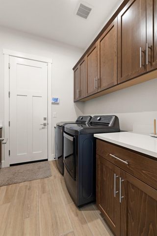 6121 Ottawa St, El Dorado Hills, CA 95762