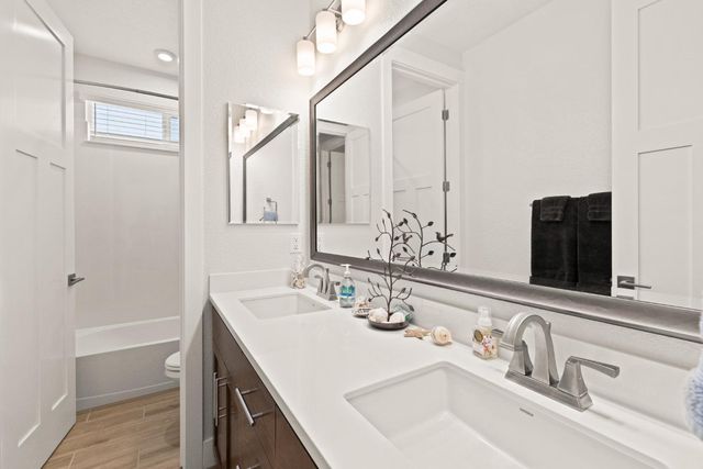 6121 Ottawa St, El Dorado Hills, CA 95762