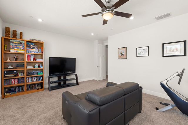6121 Ottawa St, El Dorado Hills, CA 95762