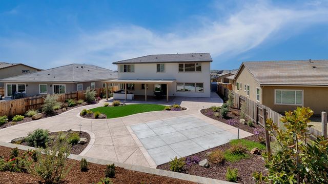 6121 Ottawa St, El Dorado Hills, CA 95762
