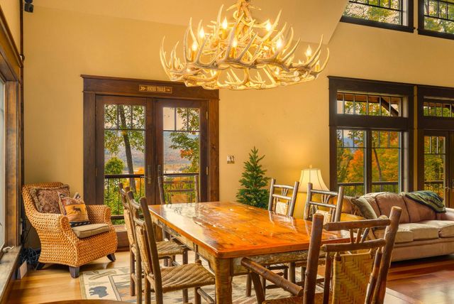 189 Oseetah Woods Road, Saranac Lake, NY 12983