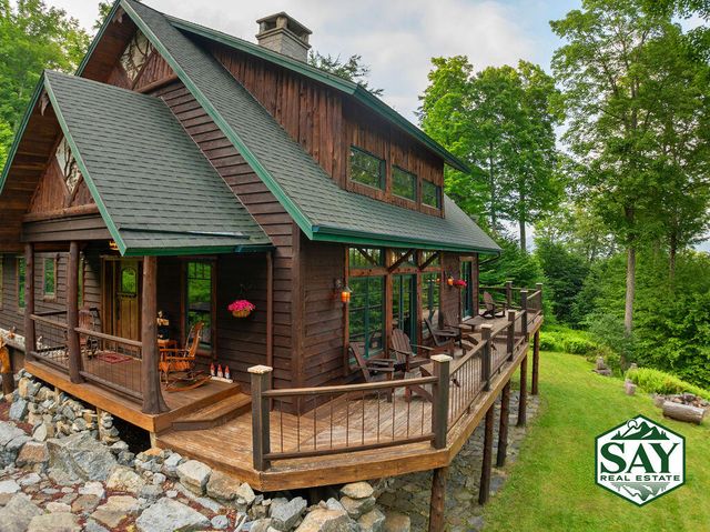 189 Oseetah Woods Road, Saranac Lake, NY 12983