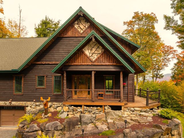 189 Oseetah Woods Road, Saranac Lake, NY 12983