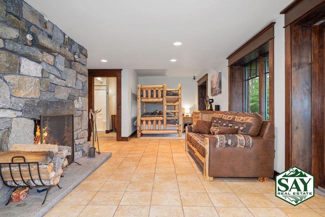 189 Oseetah Woods Road, Saranac Lake, NY 12983