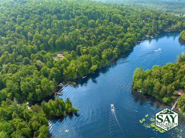 189 Oseetah Woods Road, Saranac Lake, NY 12983