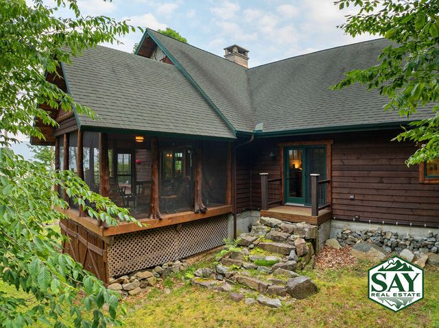 189 Oseetah Woods Road, Saranac Lake, NY 12983