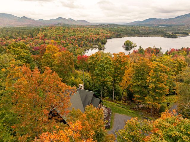 189 Oseetah Woods Road, Saranac Lake, NY 12983