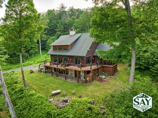189 Oseetah Woods Road, Saranac Lake, NY 12983