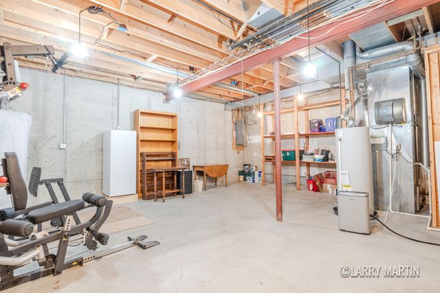 6663 Waybridge Drive Se 37, Cascade Twp, MI 49546