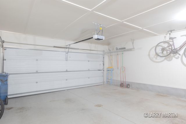 6663 Waybridge Drive Se 37, Cascade Twp, MI 49546