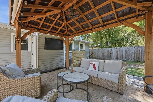 331 SE Wheeler Street, Fort Walton Beach, FL 32548