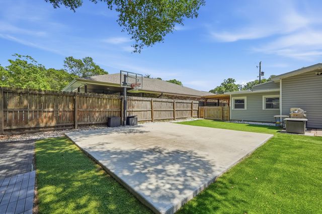 331 SE Wheeler Street, Fort Walton Beach, FL 32548