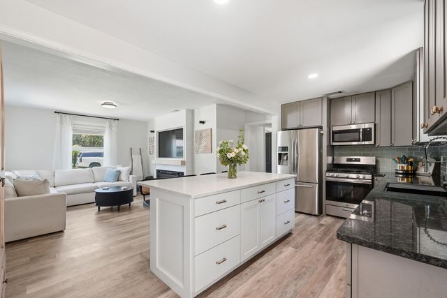 331 SE Wheeler Street, Fort Walton Beach, FL 32548
