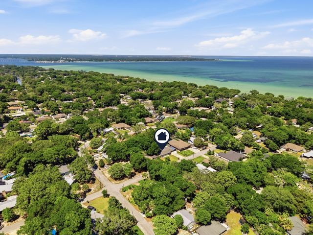 331 SE Wheeler Street, Fort Walton Beach, FL 32548