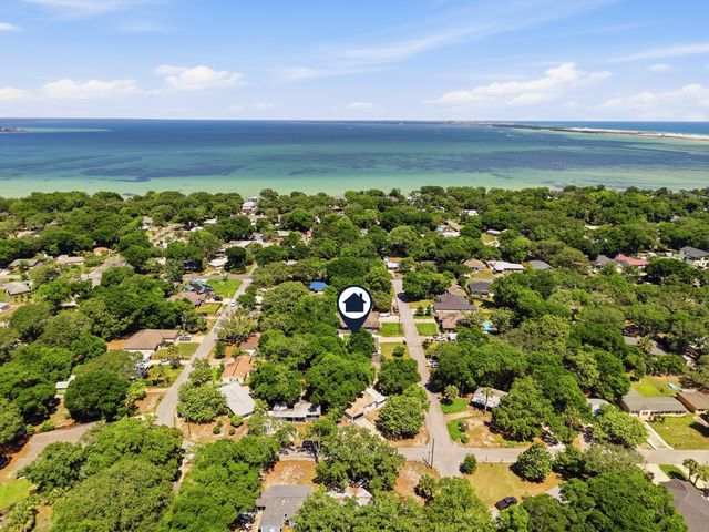 331 SE Wheeler Street, Fort Walton Beach, FL 32548
