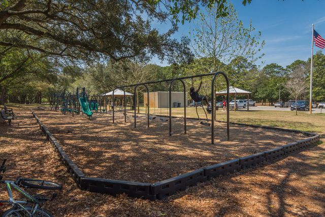 331 SE Wheeler Street, Fort Walton Beach, FL 32548